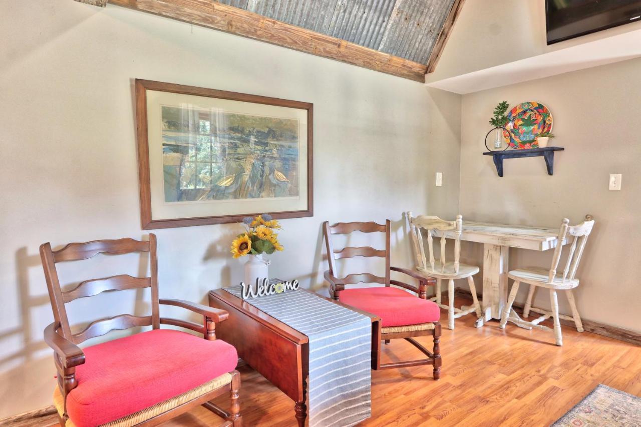 Sunflower Ridge Bungalow Wimberley Zewnętrze zdjęcie